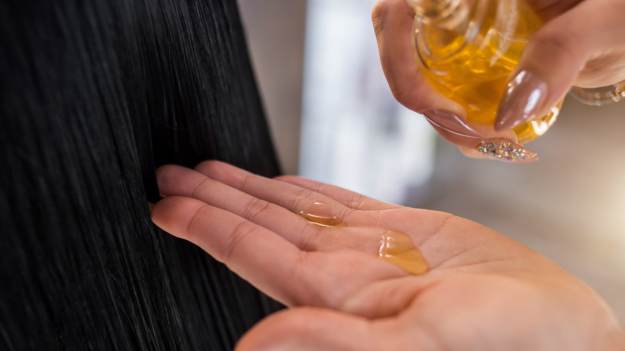 Najlepsze oleje na porost włosów. 9 skutecznych..